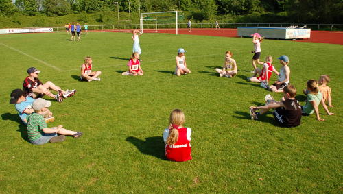 Wie im Vorjahr auch spielten die Kinder zum Wie im Vorjahr auch spielten die Kinder zum