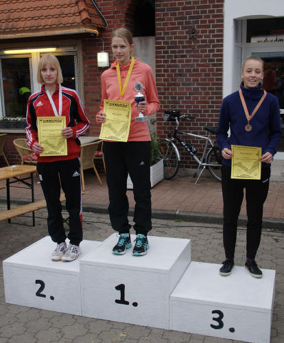 Silbermedaille für Kerstin Schulze Kalthoff für ihre Leistung über 1.600m in der Altersklasse W15.