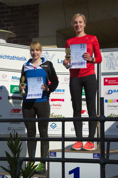 Platz Eins in der weiblichen Jugend U18 für Kerstin Schulze Kalthoff und neue Bestzeit von 19:03 min.