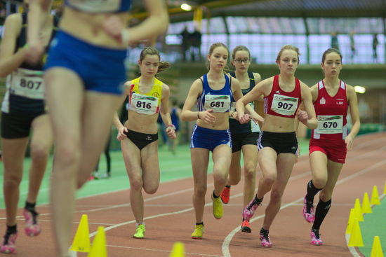 Platz 10 für Kerstin Schulze Kalthoff bei den Westdeutschen U18-Hallenmeisterschaften in Dortmund in 5:06,66 min