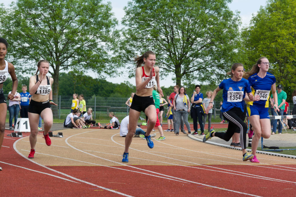 Annika Schulze Kalthoff lief mit 14,65 sek. eine neue persönliche Bestleistung über die 100m.