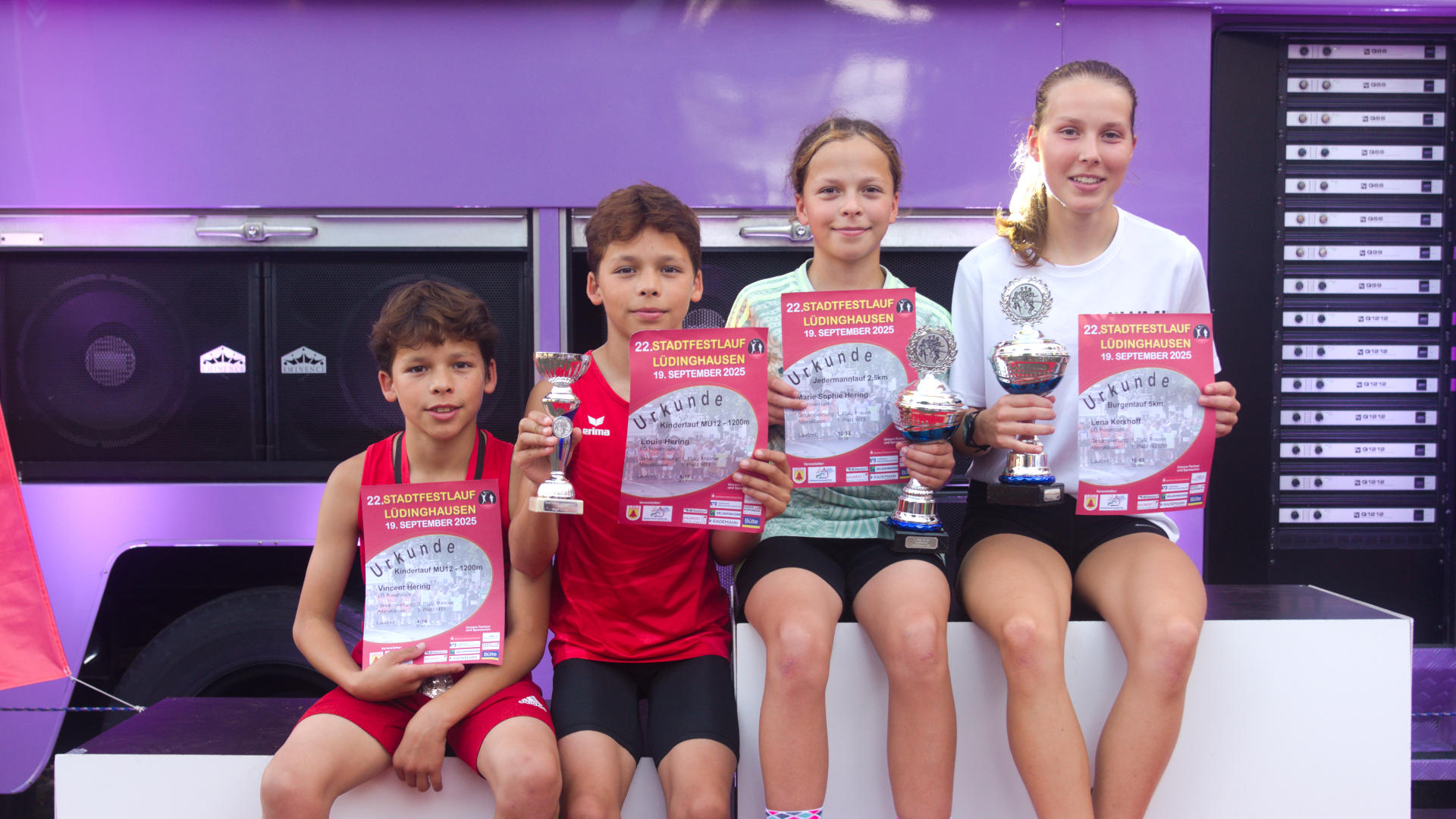 Die Siegertreppe war fest in der Hand der LG Rosendahl