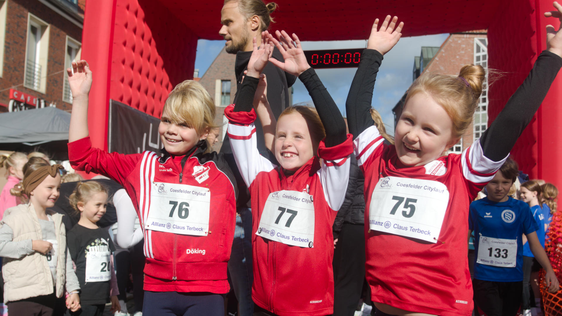 Luisa, Leni und Mila machten den Rosendahler Auftakt im ersten Rennen der weiblichen Kinder U10
