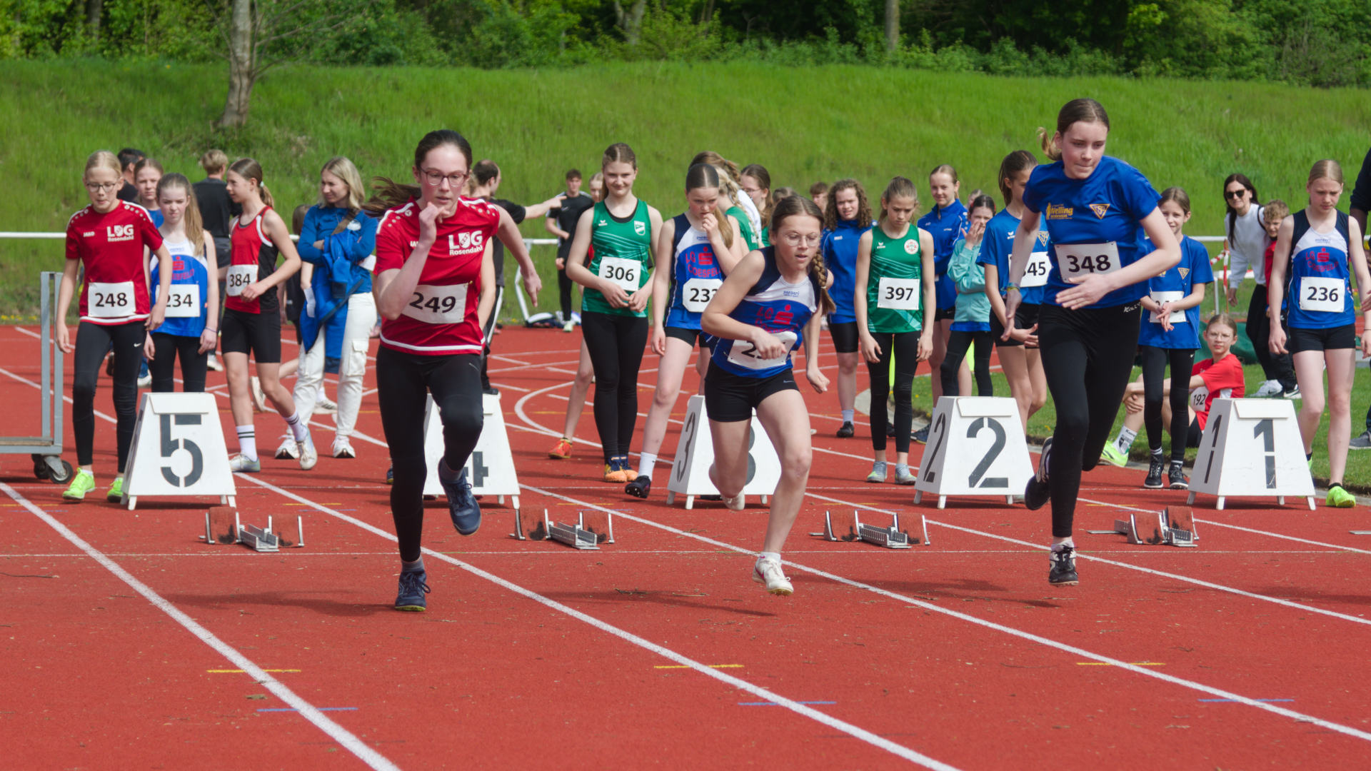 Enna Thiering bei ihrem 75m Start