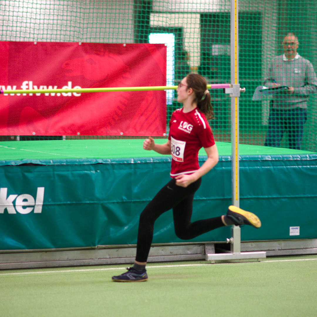 Je höher es ging, desto schönere Sprünge zeigte Enna heute.